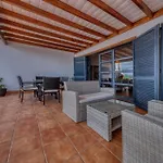 Arena Blanca With Private Pool And Bbq By Lanzarote 펜션 플라야블랑카